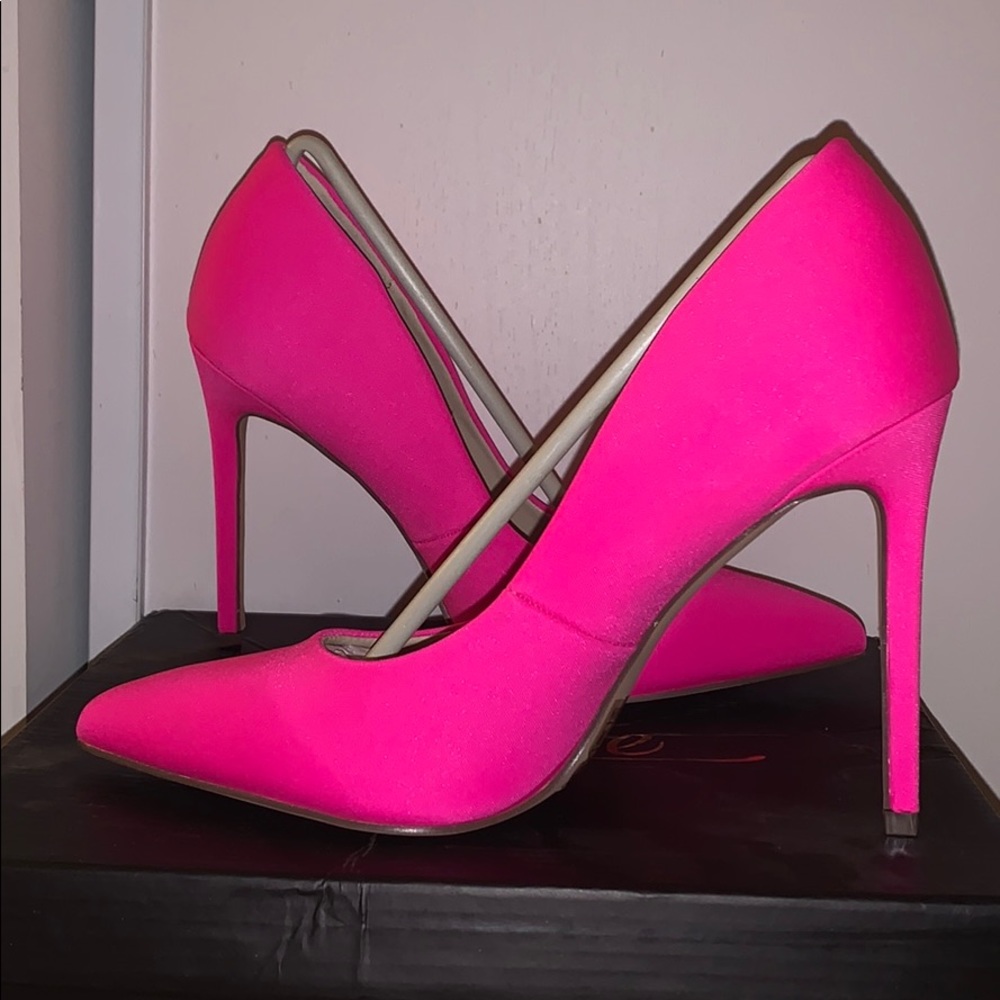 Fashion nova pink heels